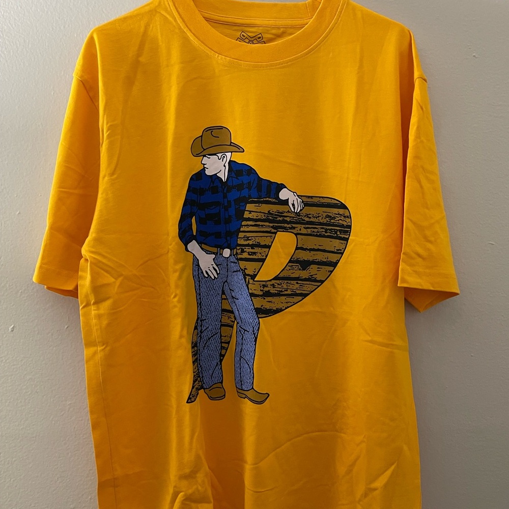 Palace Yellow cowboy graphic tee #westernvibes size XL Skateboard Tee